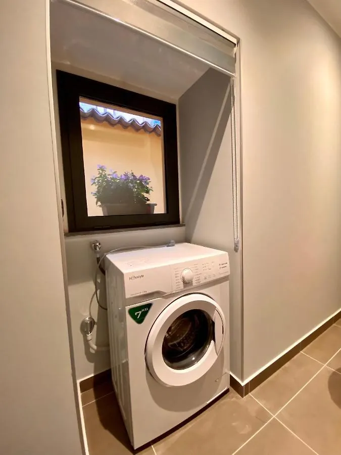 Vecchia Ognina Apartments Catania - Free Parking 0*,  Italia